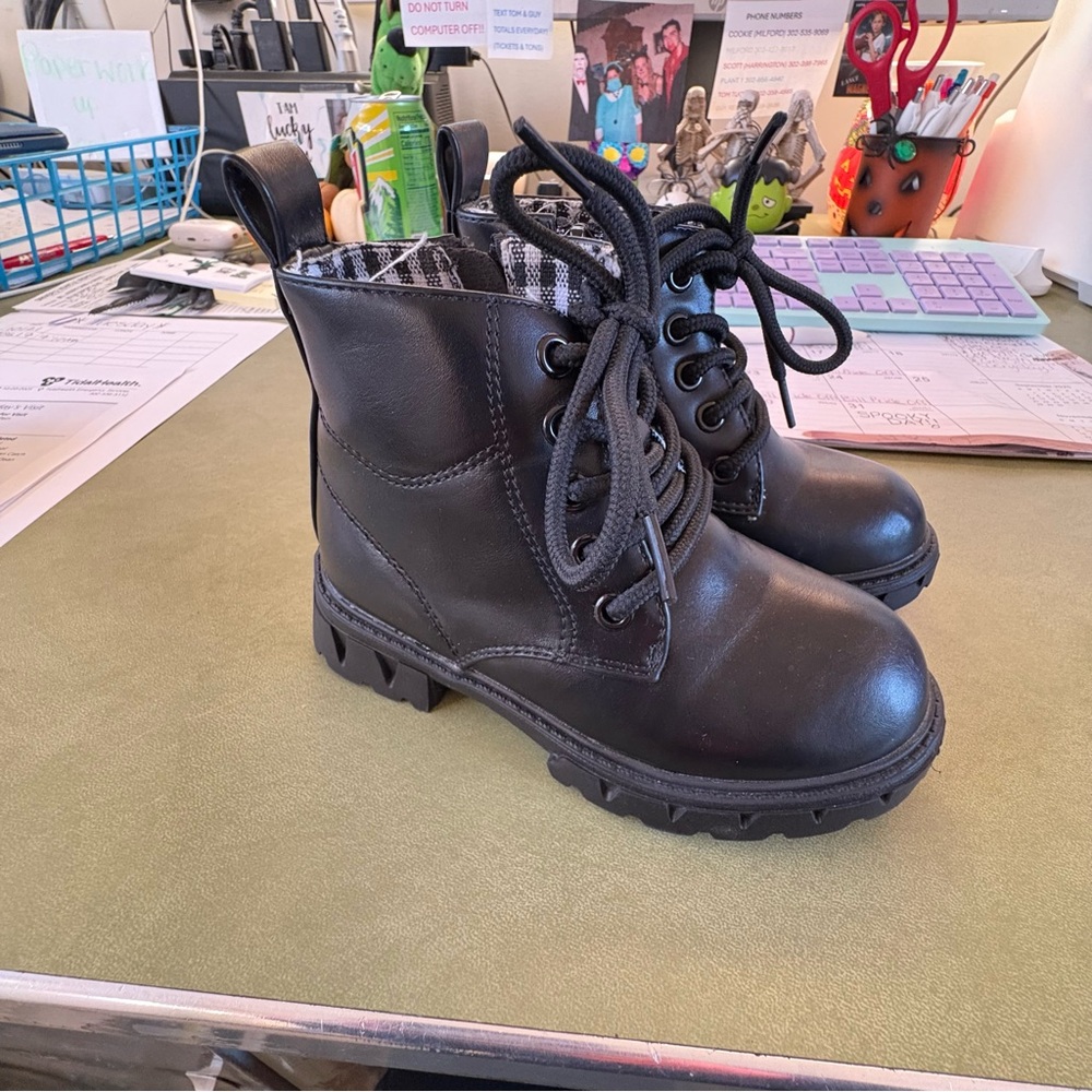 Black Lace-Up Ankle Boots size 26/ 9.5 us